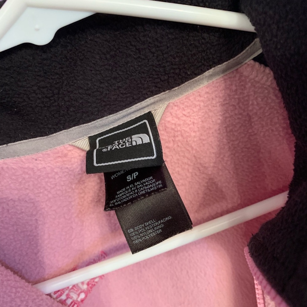 🦋 The North Face Jacket 🦋 - Picture 3 of 4